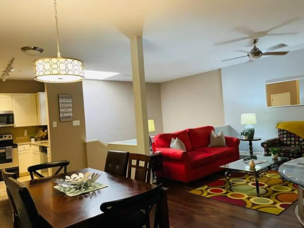 Апартаменты Large Condo In Downtown Мемфис